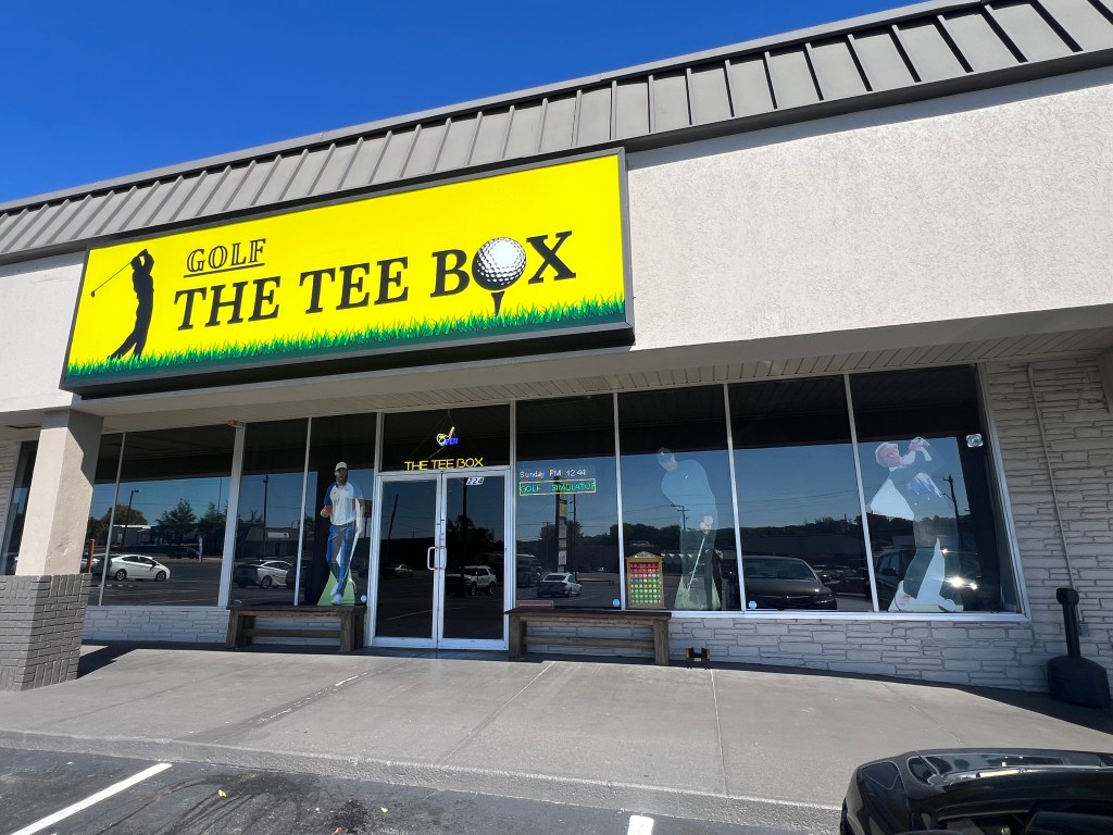 Entrance to the building 